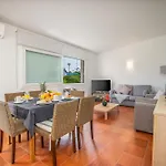 Holiday home 4 *